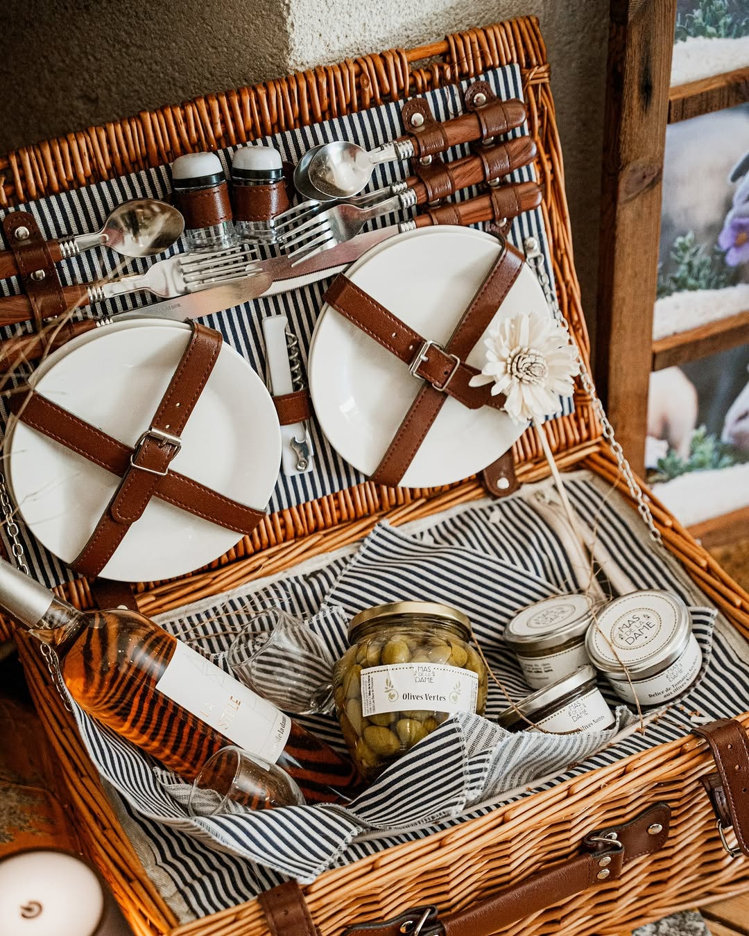 Photo by Mas De La Dame on July 22, 2026. May be an image of towel, napkin ring, basket, placemat, preserves, hamper and text.