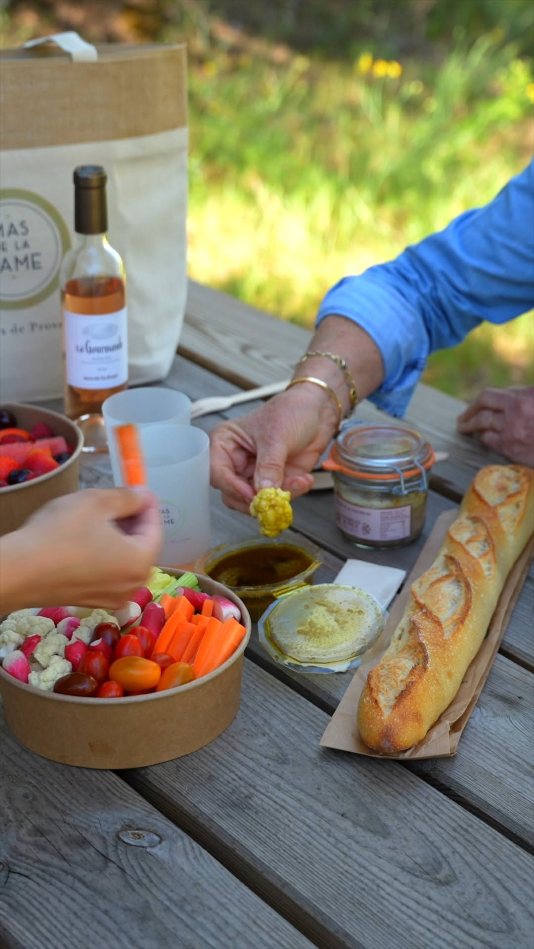 Video by Mas De La Dame on June 11, 2026. May be an image of baguette, preserves, picnic and text.